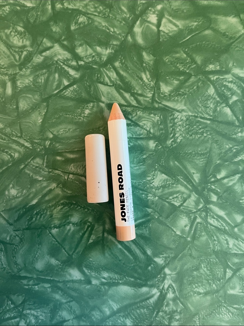 Jones Road Lip Pencil in Cream Nude - White & Nude